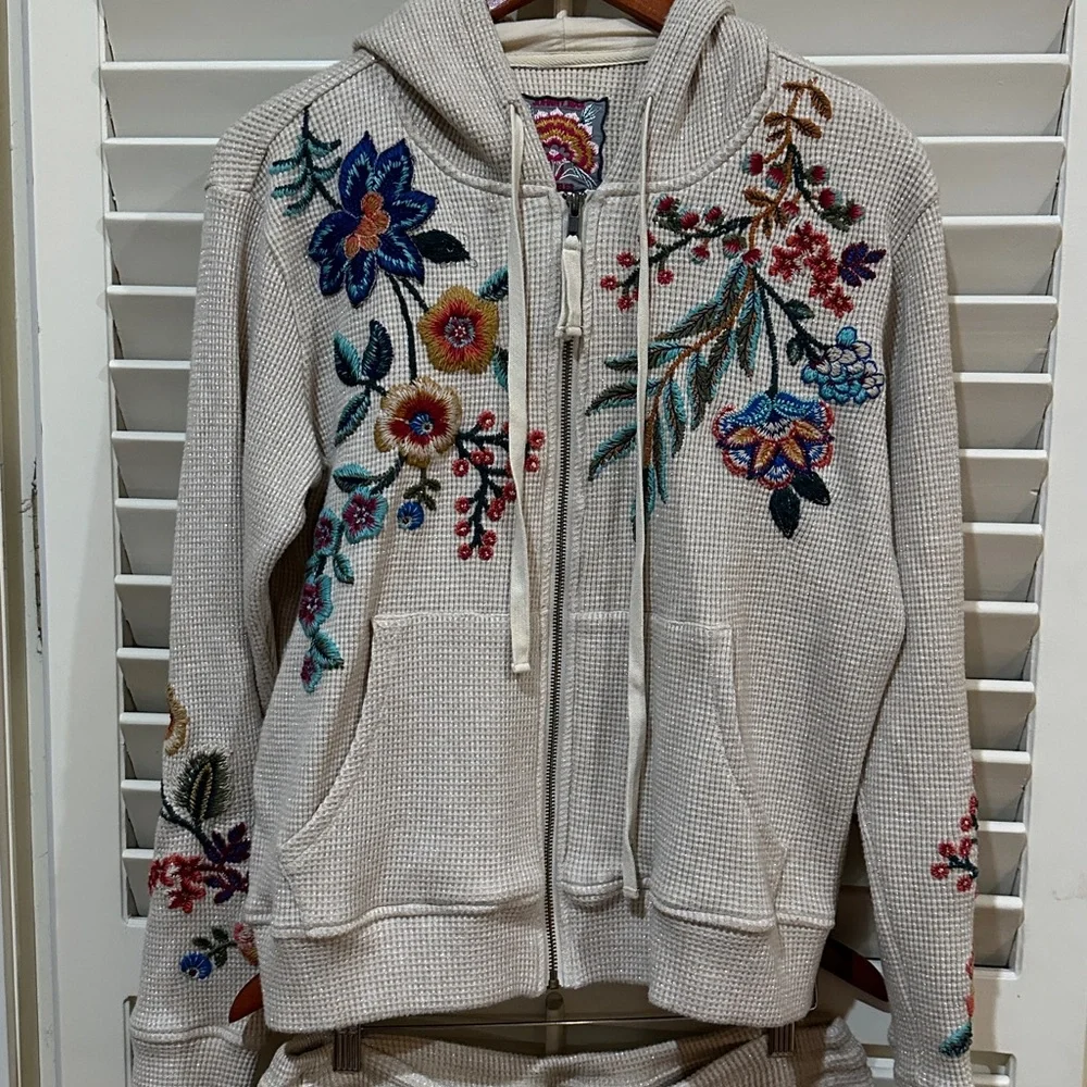 Johnny Was Cream Hoodie and Joggers Set with Multicolor Floral Embroidery - Picture 3 of 5
